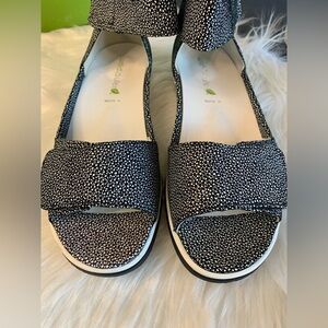 Waldlaufer Black/White Women's Sandals